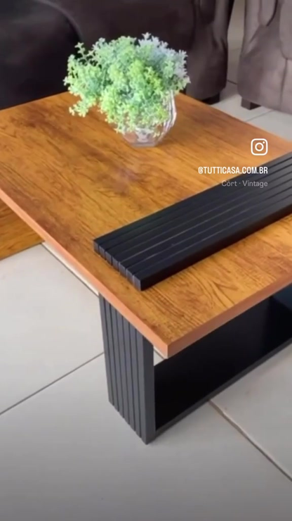 Mesa de Centro Retangular para Sala com Pés Ripados Apoio Lateral Decoração Moderna
