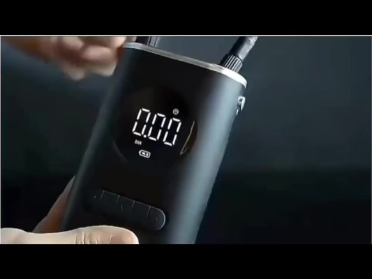 Mini Compressor de Ar Portatil Recarregavél Digital USB Calibrador Pneu Envio Imediato